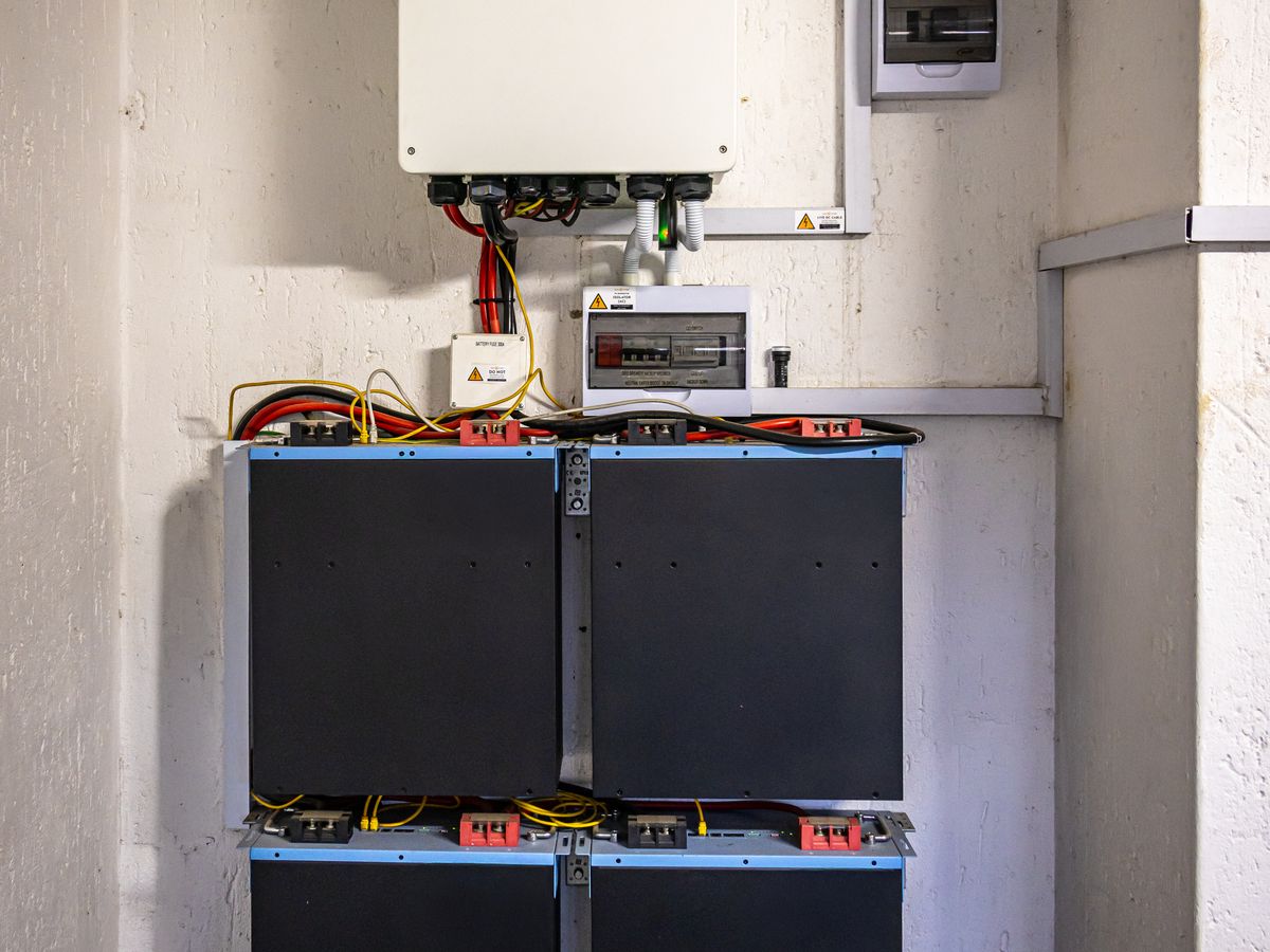 Backup power inverter and battery system installation